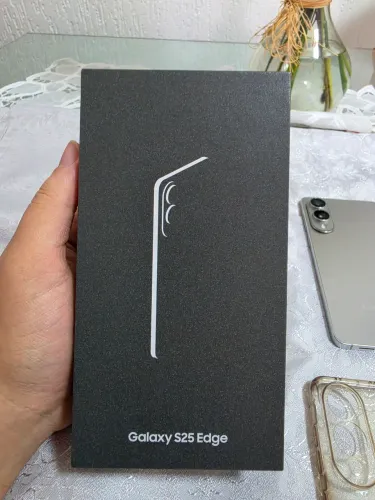 Galaxy S25 Edge PRATA 512gb 12gb ram PERFEITO ESTADO