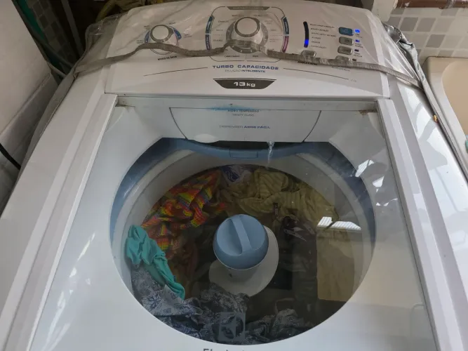 Máquina de lavar Electrolux 13kg