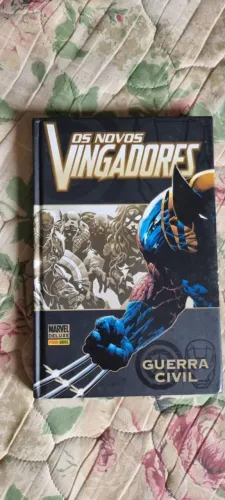 Lote 2 HQs marvel deluxe