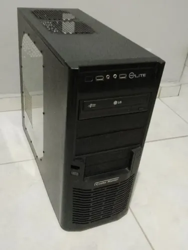 Gabinete gamer vazio