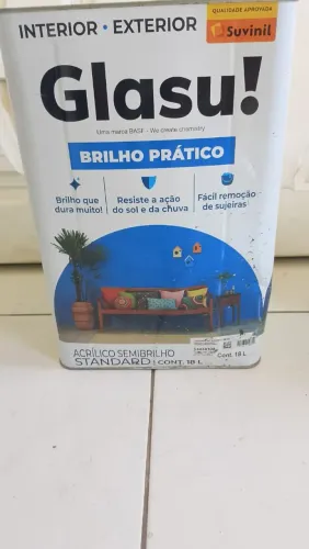 Tinta semibrilho branco neve+ massa corrida