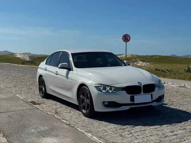 BMW 320I A Modern/sport TB 2.0/a.flex 16V 4P 2015