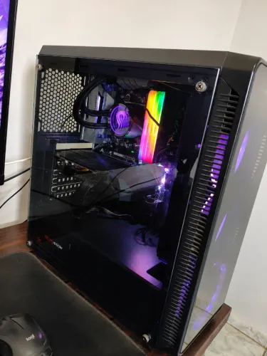 Setup Completo Ryzen 5 5600X + GTX 1660 Super + 32GB RAM + 2 Monitores