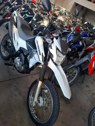 Honda Bros 160 2023