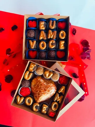 CAIXA DE DOCES GOURMET