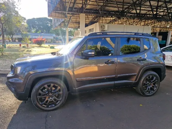 Jeep Renegade Sport T270 1.3 TB 4X2 Flex Aut. 2023