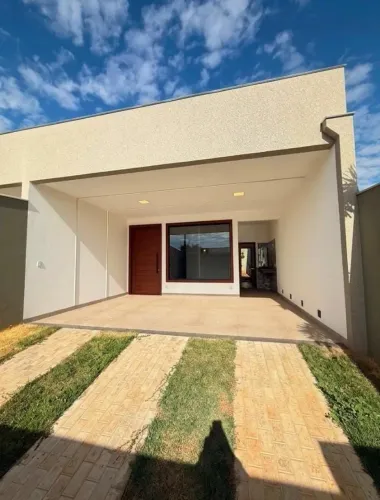 Vende-se casa 3 quartos