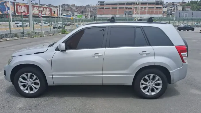 Suzuki Grand Vitara 2.0 16V 4x2 Mec. 2013