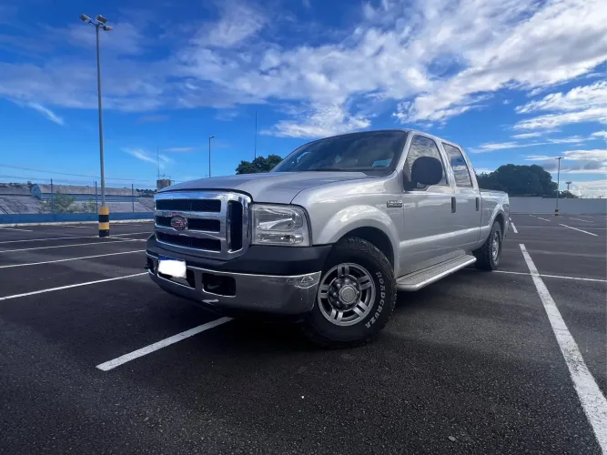 Ford F-250 XLT 3.9 4X2 CD TB Diesel 2010