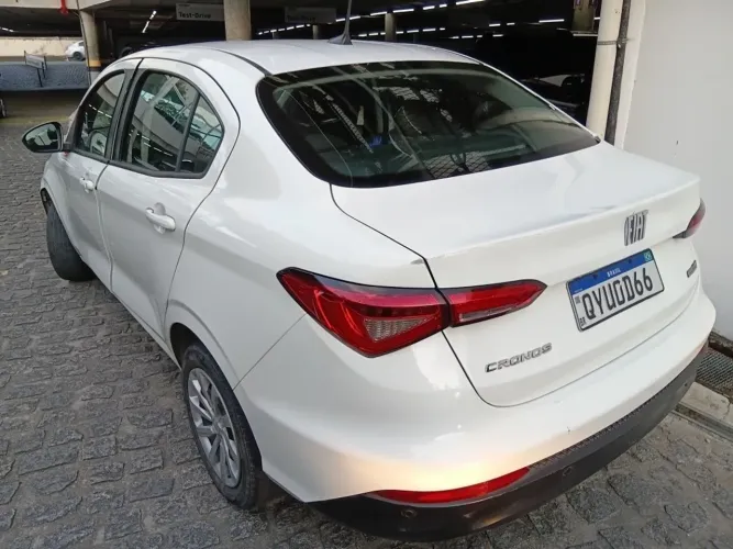 Fiat Cronos Drive 1.3 8V Flex 2021
