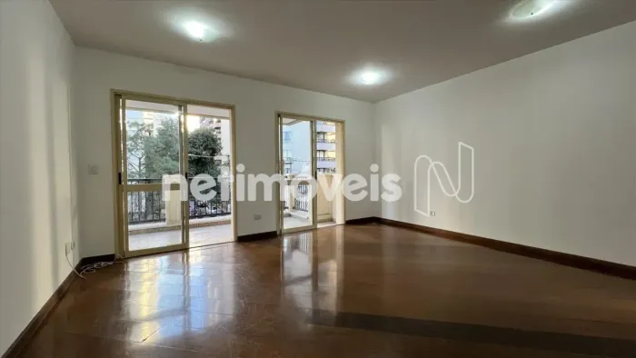 Apartamento 144m²; em Perdizes, um dos bairros mais valorizados de São Paulo.
