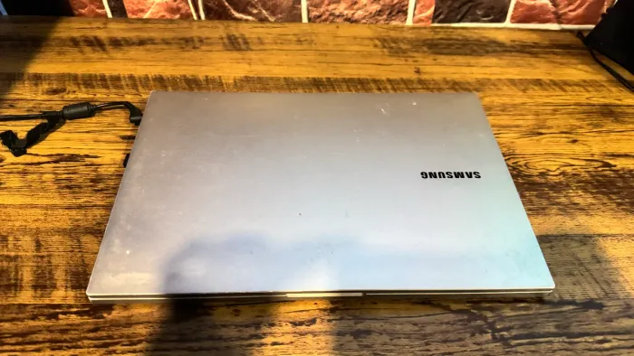Samsung Book i5 10ª Geração + SSD 1TB - Rápido