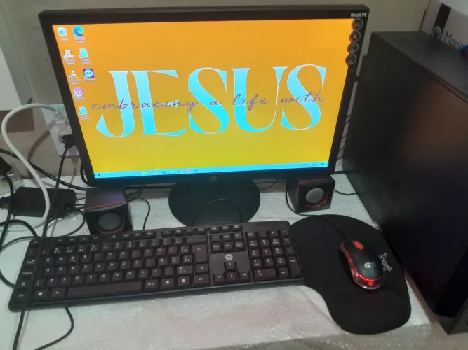 Vende-se esse computador completo