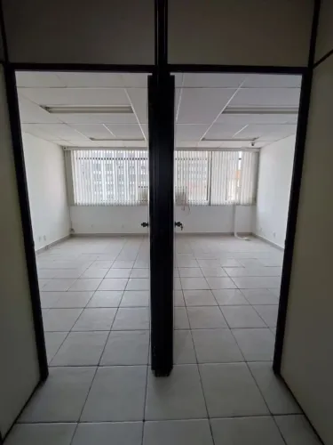 Sala para alugar, 56 m² por R$ 1.805,00/mês - Sé - São Paulo/SP