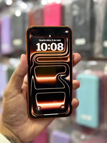 iPhone XR 256gb na carcaça do 17pro