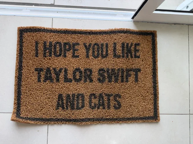 Tapete I hope you like Taylor Swift and cats 60x40