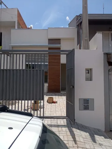 casa a venda no Bairro Interlagos em Hortolandia sp-2 dorms sendo uma suite