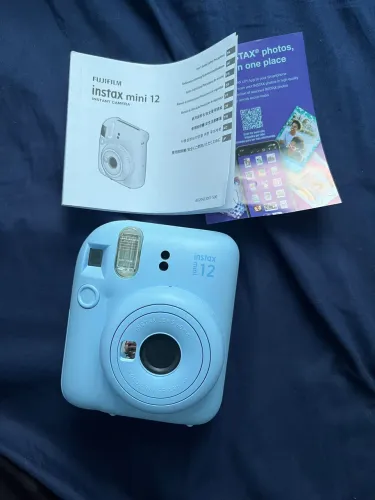 Câmera Polaroid Instax Mini 12 Fujifilm