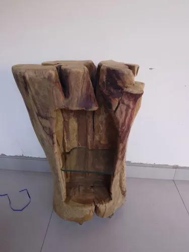 Troco de árvore bar