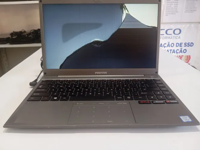 NOTEBOOK POSITIVO TELA QUEBRADA LEIA TODO ANÚNCIO