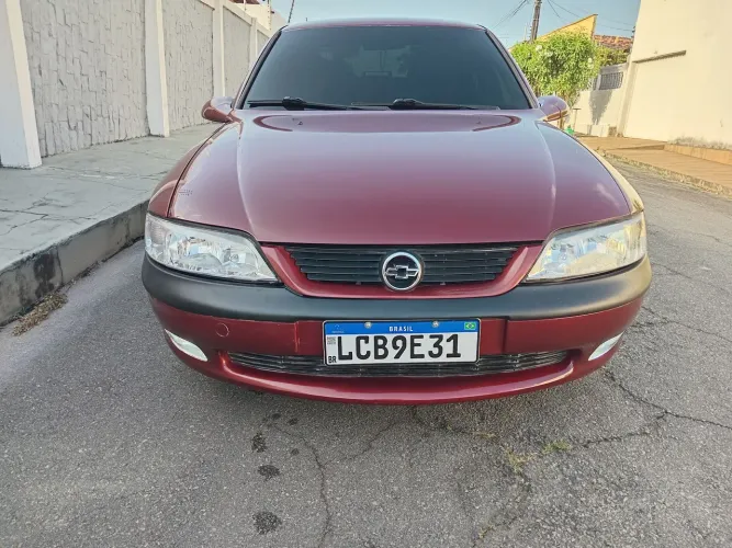 Chevrolet Vectra CD 2.2 16V / 2.0 16V Mec./aut. 1998