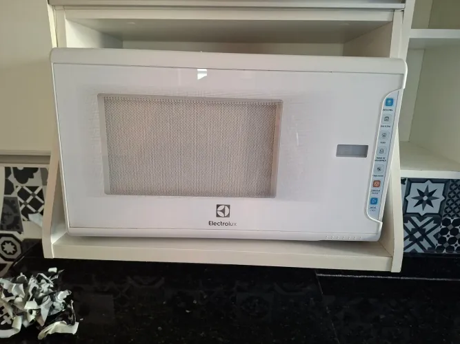 Micro-ondas electrolux branco