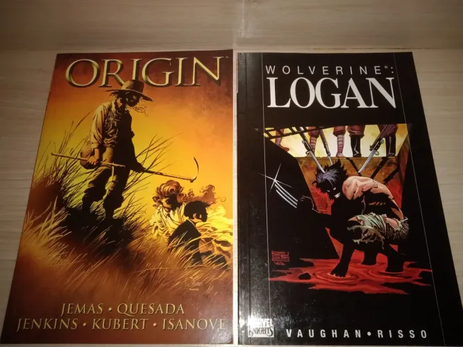 Wolverine: The Origin e Wolverine: Logan em ótimo estado (importados em inglês)