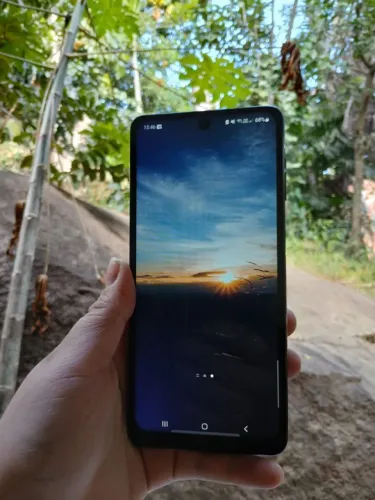 Samsung M52