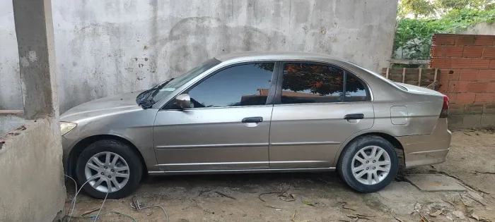 Honda Civic Sedan LX 1.7 16V 115cv Mec. 4P 2004