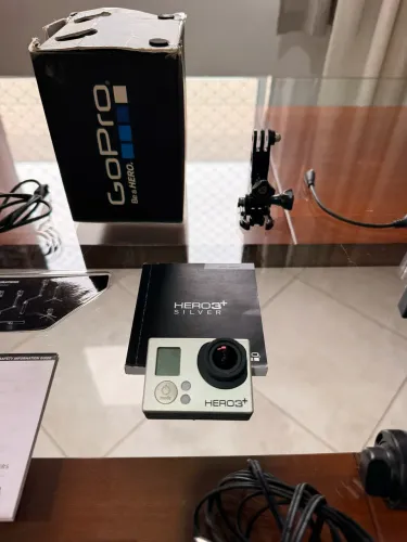 GoPro Hero 3+ com caixa estanque