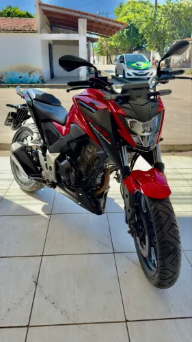 VENDO CB TWISTER 300f