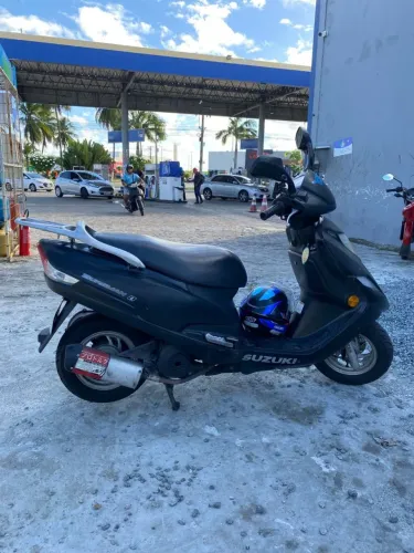 Suzuki scooter 125c Automática.