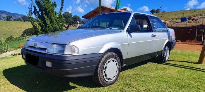 Ford Versailles GL 2.0i / 2.0 2P E 4P (álcool) 1992