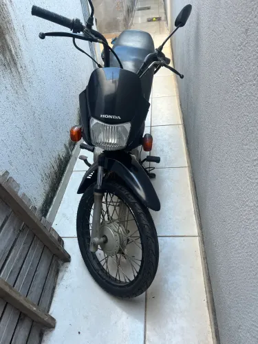 Pop 100