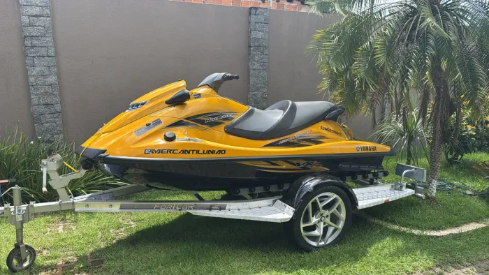 Vendo jetski yamaha vxr 1.8 2013
