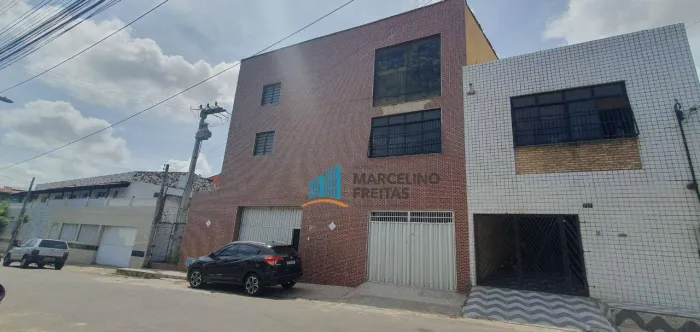 Galpão para alugar, 127 m² por R$ 1.700,00/mês - Jardim Iracema - Fortaleza/CE