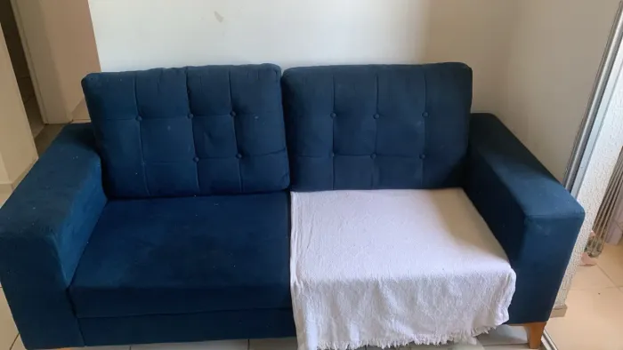 Sofá semi-novo