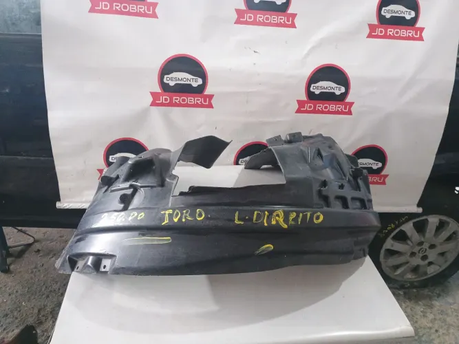 Parabarro lado direito Fiat Toro