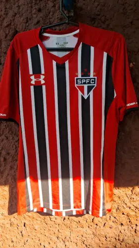 02 camisas do São Paulo 2015