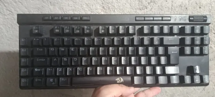 Teclado Mecânico PTBR PRO Magic Wand K587 RGB