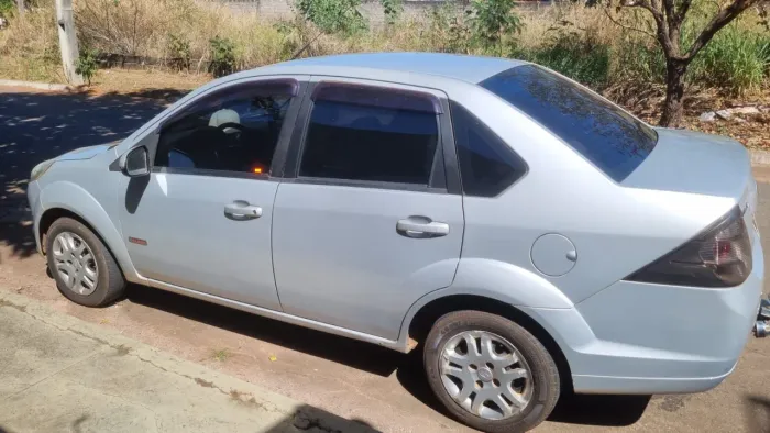 Ford Fiesta Sed. 1.6 8V Flex 4P 2011