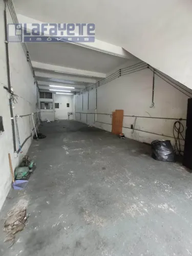 Salão térreo para aluguel com 110 m² em Centro - Diadema - SP