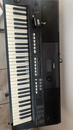 Vende-se teclado