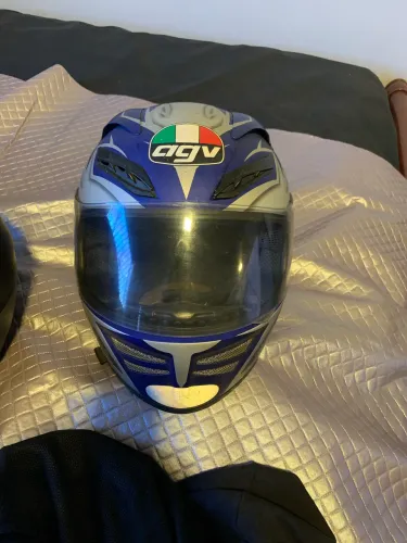 Acessorios e vestimentas motociclista