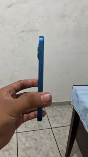 iPhone 13 semi novo