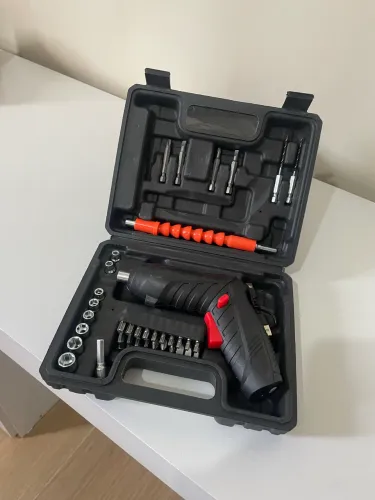 Parafusadeira 4,8V Sem Fio com Maleta e Acessórios Completa