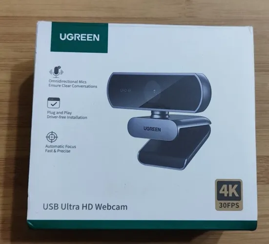 Webcam UGREEN CM831 4K com Autofoco e Microfone Duplo