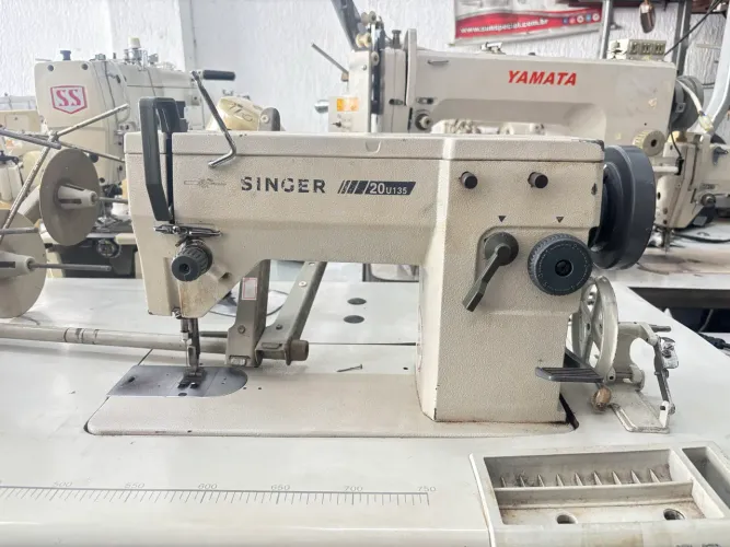 Maquina de costura zigue-zague 3 pontos Singer