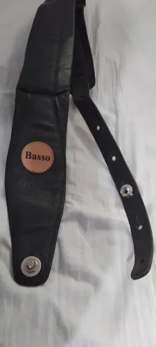  Vendo Alça para guitarra ou contra baixo com engate rápido 
