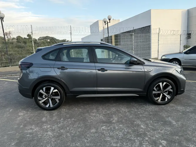 Volkswagen Nivus Highline 1.0 200 TSI Flex AUT 2024